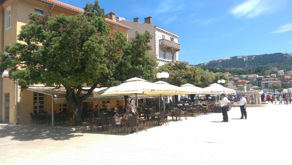 Hotel Istra Ραμπ Εξωτερικό φωτογραφία