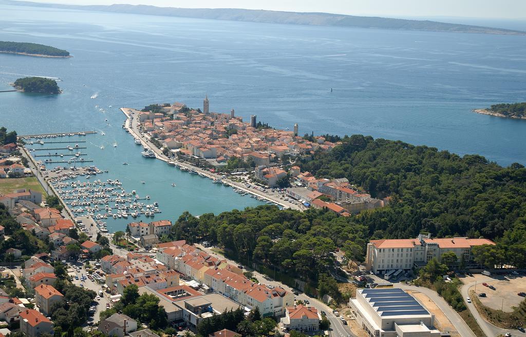 Hotel Istra Ραμπ Εξωτερικό φωτογραφία